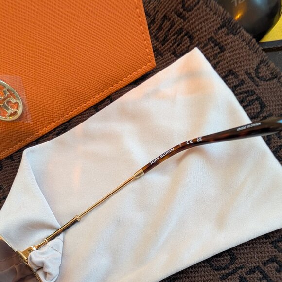 Tory Burch Sunglass Full Set main image 6